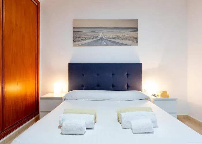 Edificio Carolina Адехе