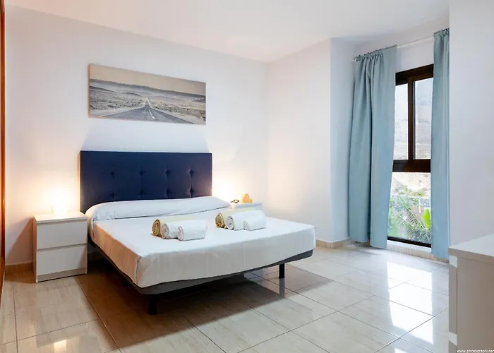 Апартаменти Edificio Carolina Адехе