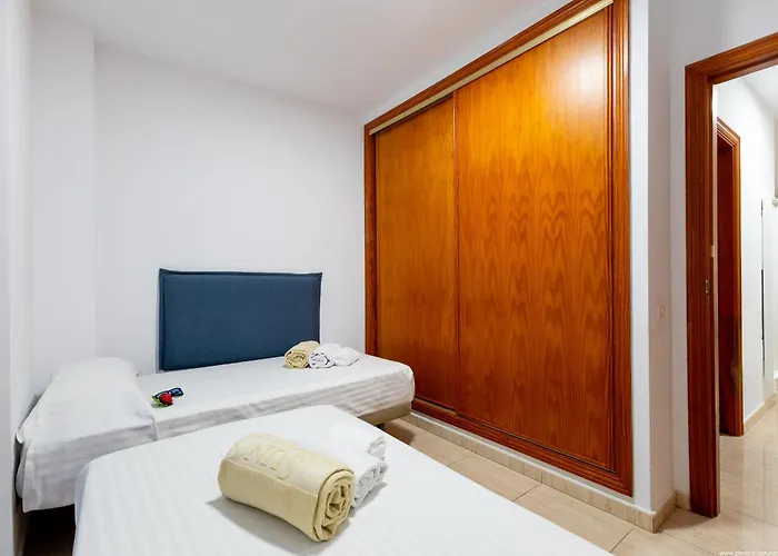 Апартаменти Edificio Carolina Адехе