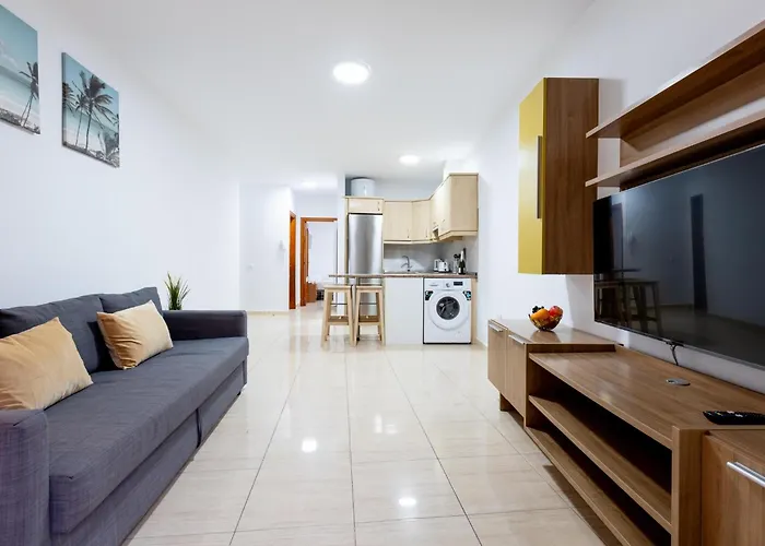 Edificio Carolina Адехе